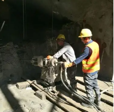 海沧水下抗分散灌浆料特点 水下不分散注浆料介绍